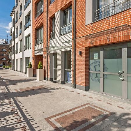 Grand Apartments Tartaczna Deluxe Gdansk Exterior photo