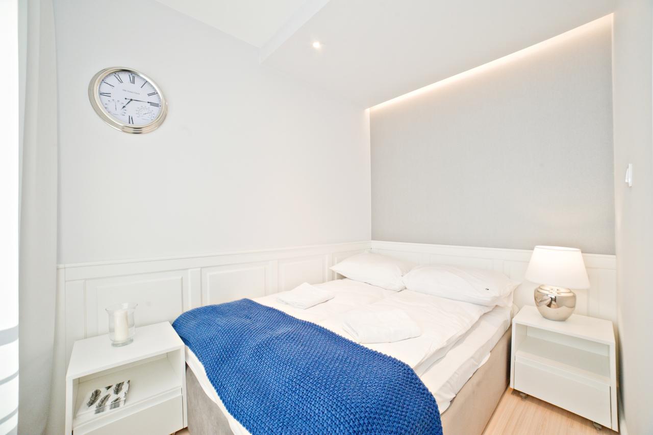 Grand Apartments Tartaczna Deluxe Gdansk Exterior photo